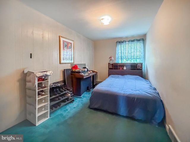 347 BEVERLY BLVD, Upper Darby, PA 19082