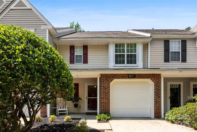 9977 Reindeer Way Lane, Charlotte, NC 28216