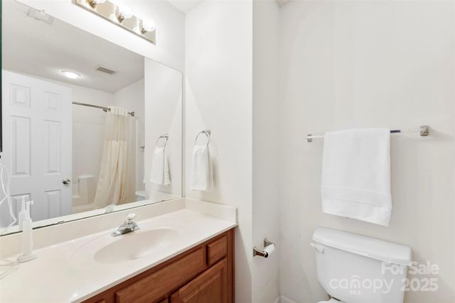 9977 Reindeer Way Lane, Charlotte, NC 28216