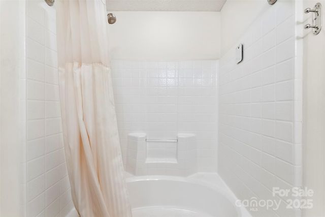 9977 Reindeer Way Lane, Charlotte, NC 28216