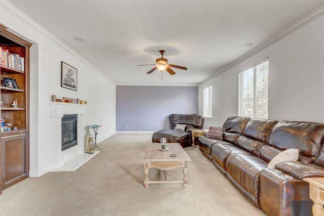 4035 Eugene Dr, Olivehurst, CA 95961