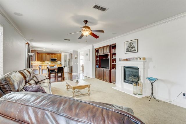 4035 Eugene Dr, Olivehurst, CA 95961