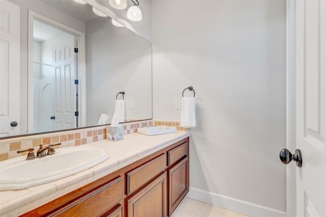 4035 Eugene Dr, Olivehurst, CA 95961