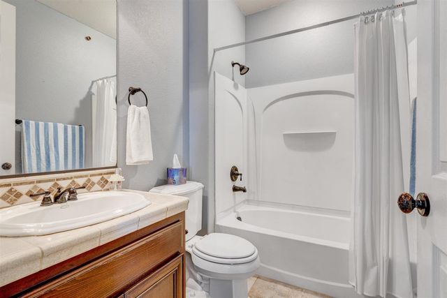 4035 Eugene Dr, Olivehurst, CA 95961