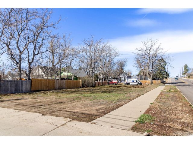 990 King St, Denver, CO 80204