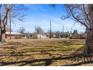 990 King St, Denver, CO 80204