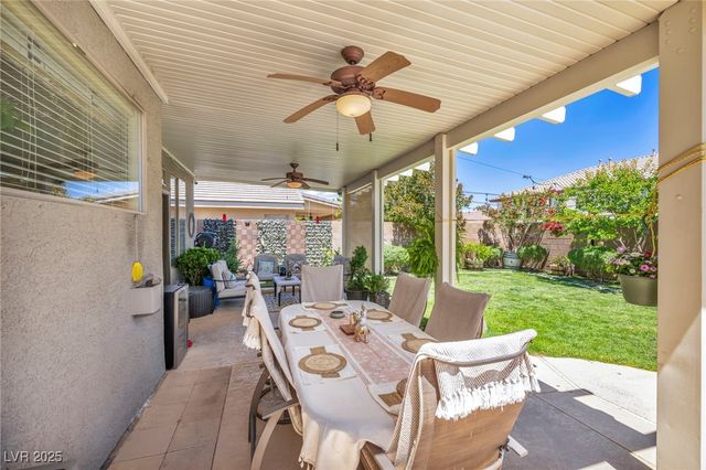 10662 Bonchester Hill Street, Las Vegas, NV 89141