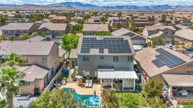 10662 Bonchester Hill Street, Las Vegas, NV 89141