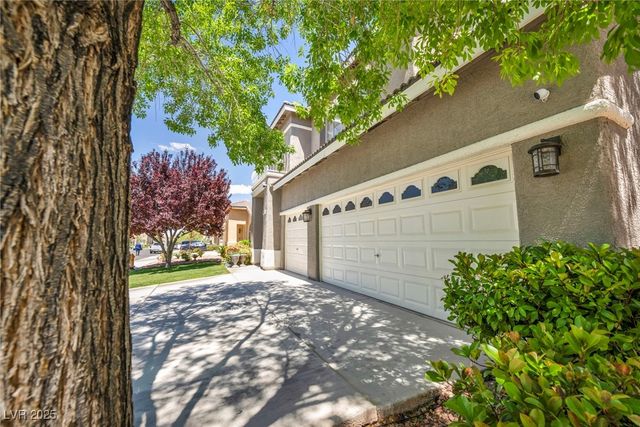 10662 Bonchester Hill Street, Las Vegas, NV 89141