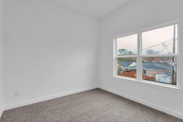7315 Iwo Jima Road A, Houston, TX 77033