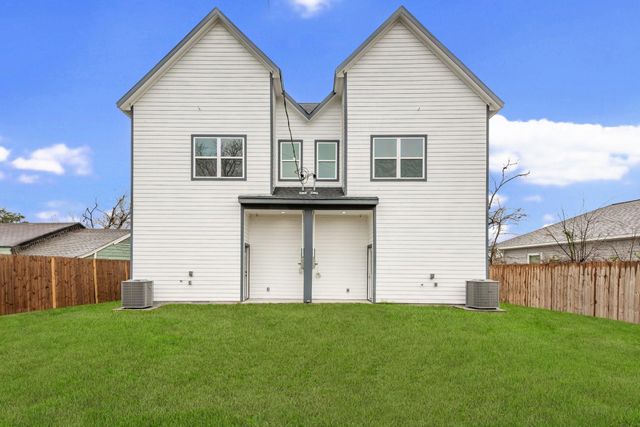 7315 Iwo Jima Road A, Houston, TX 77033