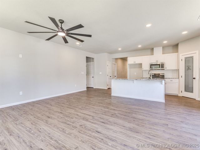 448 S Quebec Avenue, Tulsa, OK 74112