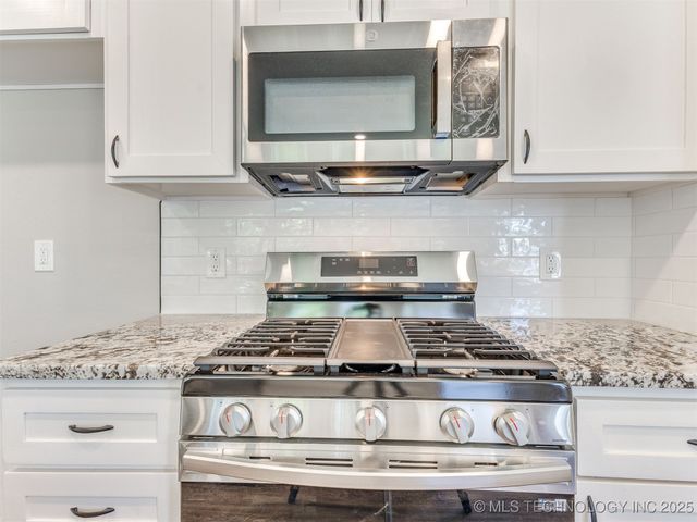 448 S Quebec Avenue, Tulsa, OK 74112