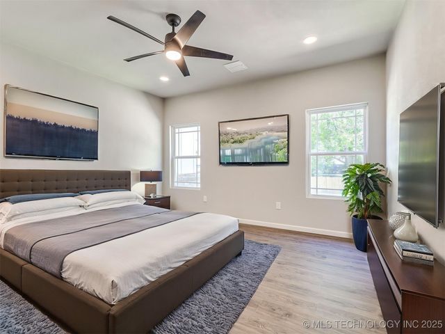 448 S Quebec Avenue, Tulsa, OK 74112