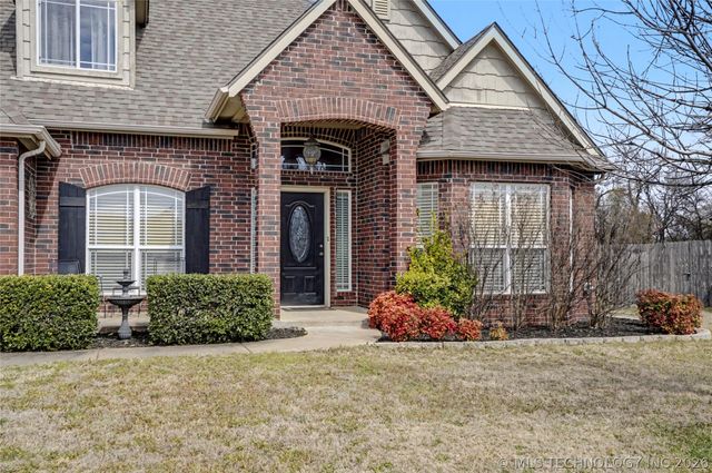 1640 E Boston Court, Broken Arrow, OK 74012