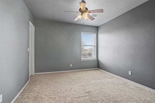 1640 E Boston Court, Broken Arrow, OK 74012