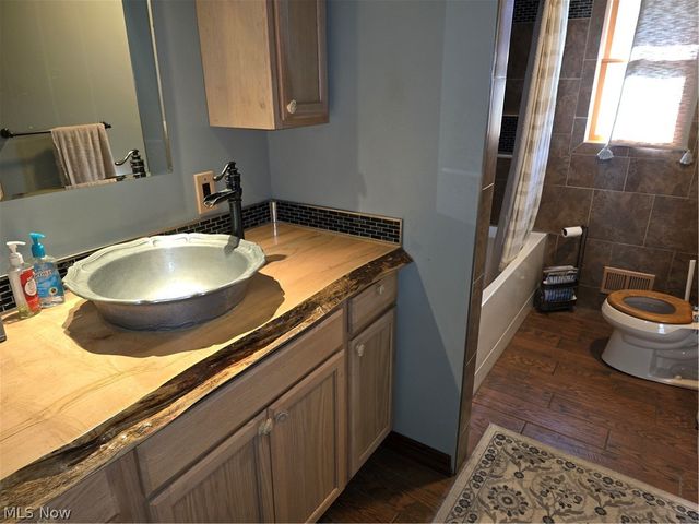 3448 Akins Road, North Royalton, OH 44133