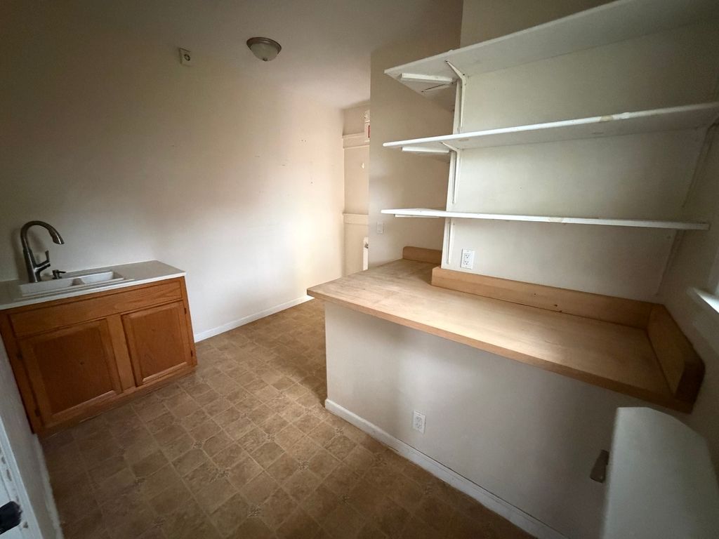 Image 25 of property listing at 101 W Hardin Street, Centralia, IL 62801