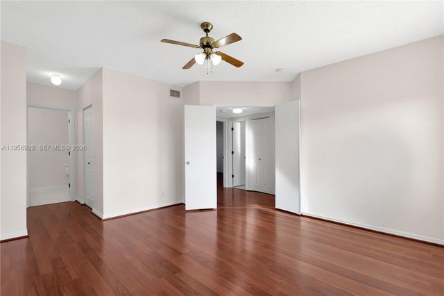 5467 SW 125th Ter, Miramar, FL 33027