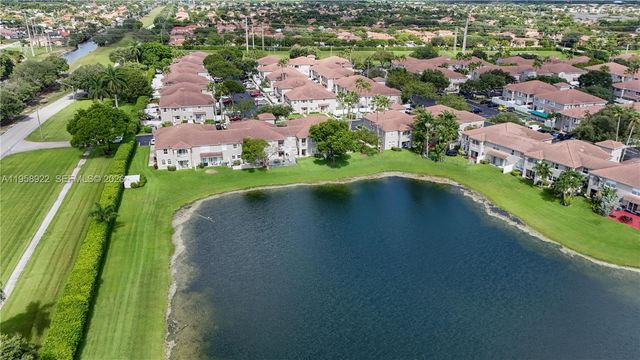 5467 SW 125th Ter, Miramar, FL 33027