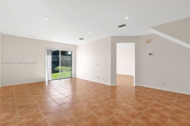 5467 SW 125th Ter, Miramar, FL 33027