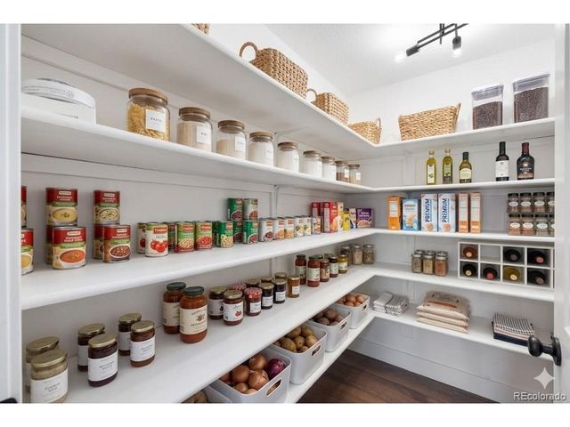 300 Piney Pt, Woodland Park, CO 80863