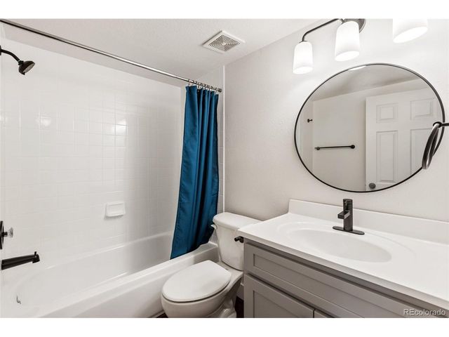 300 Piney Pt, Woodland Park, CO 80863