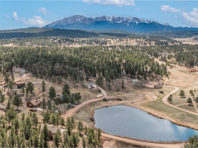 300 Piney Pt, Woodland Park, CO 80863