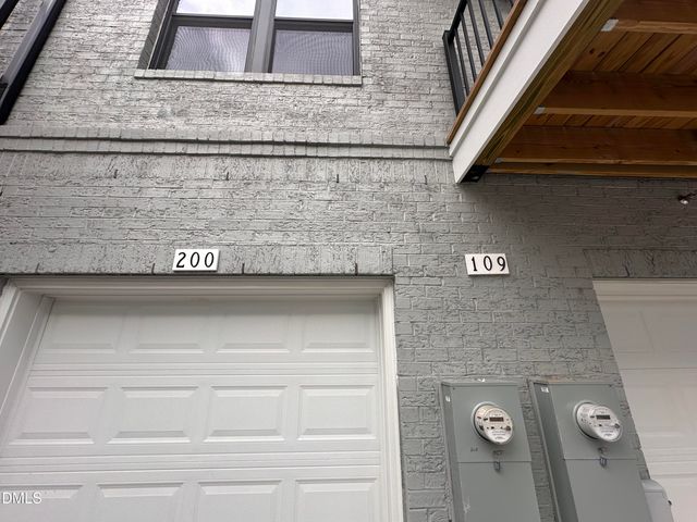 109 Ailey Brk Way 200, Wake Forest, NC 27587