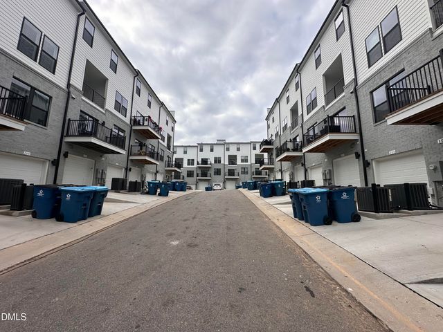 109 Ailey Brook Way 200, Wake Forest, NC 27587