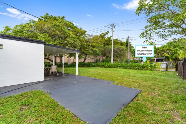 12805 NW 6th Avenue, North Miami, FL 33168