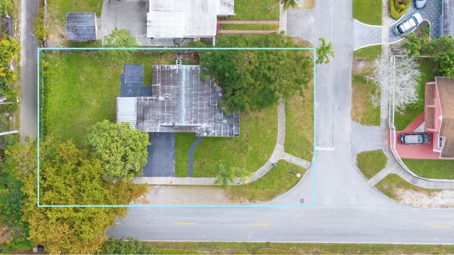 12805 NW 6th Avenue, North Miami, FL 33168