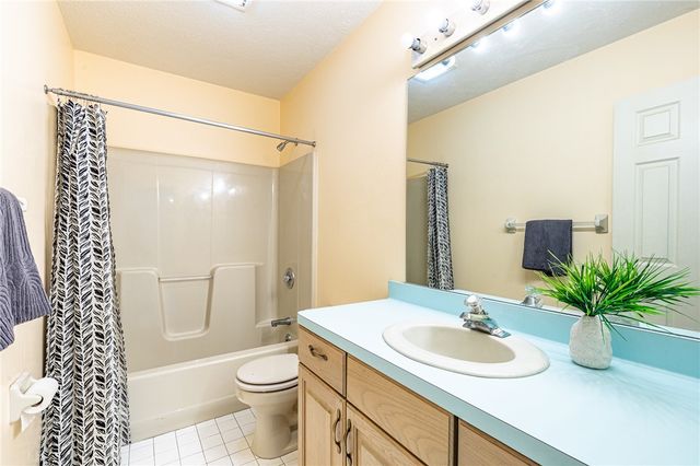 1250 Conifer Cove Lane, Webster, NY 14580