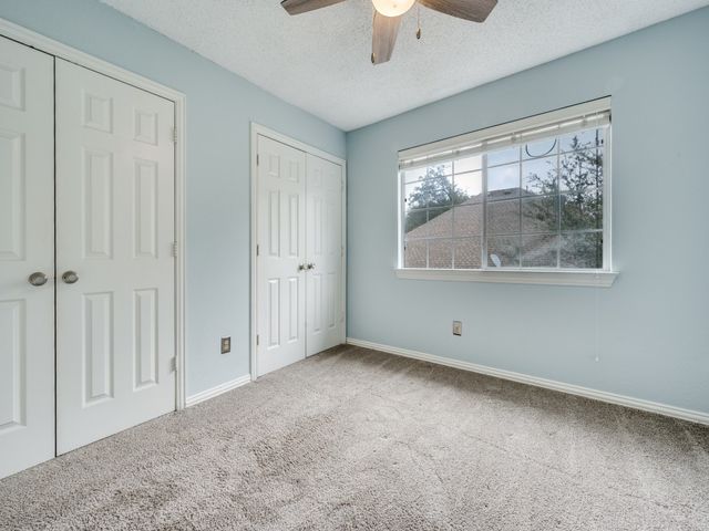 445 Moonlight Way, Irving, TX 75063