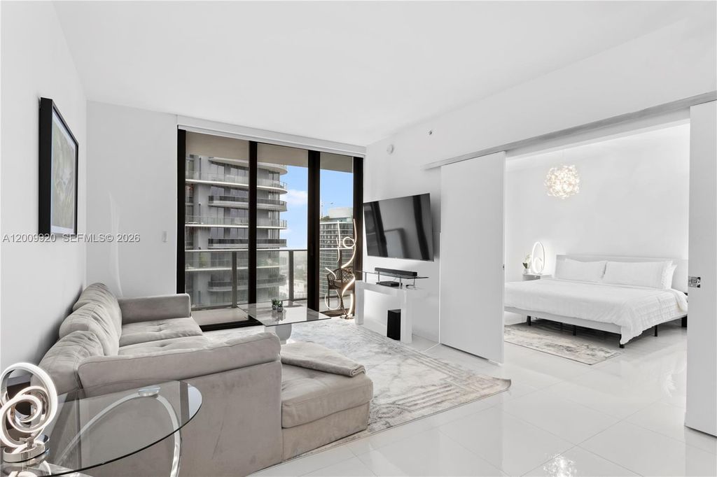 1010 Brickell Ave 4608, Miami, FL 33131