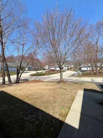 12 Summerfield Dr 12, Grafton, MA 01560