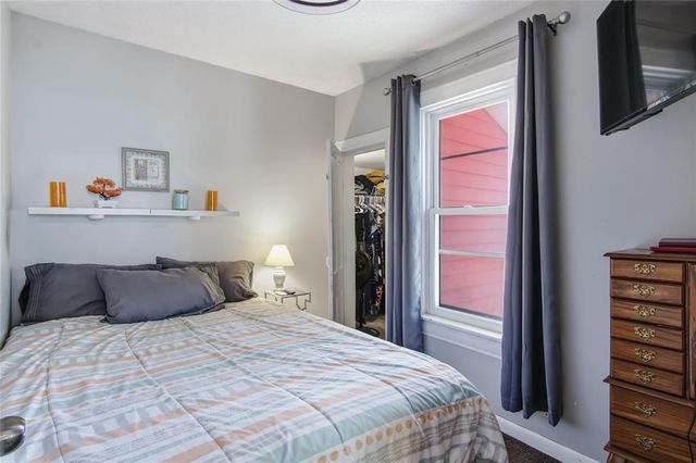 2015 4th Street, Eau Claire, WI 54703