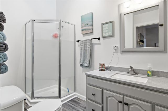 2015 4th Street, Eau Claire, WI 54703