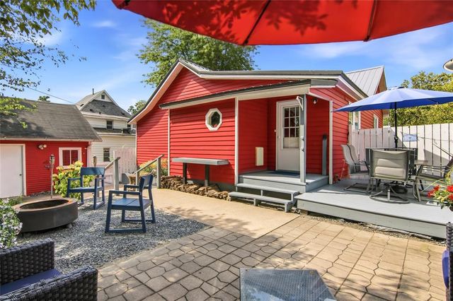 2015 4th Street, Eau Claire, WI 54703