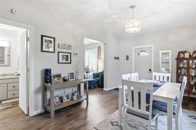 2015 4th Street, Eau Claire, WI 54703