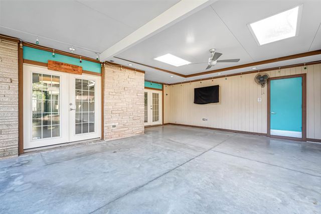 10630 Olympia Drive, Houston, TX 77042