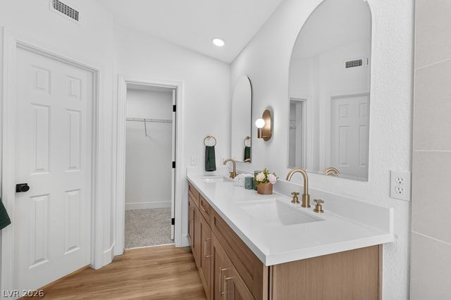 7641 Tortola Bay Lane, Las Vegas, NV 89128