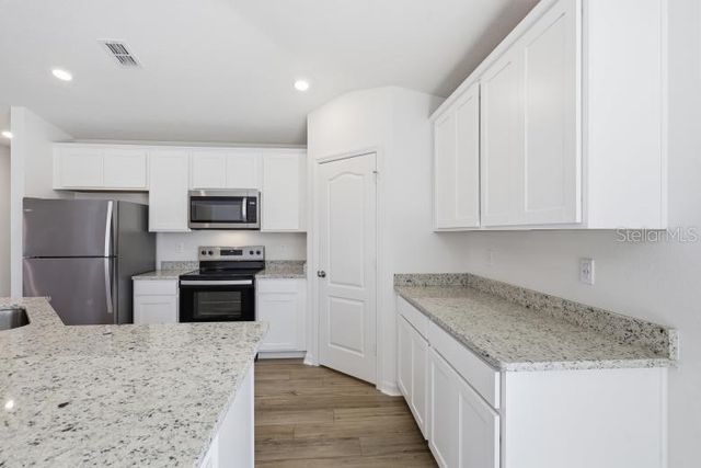 80 Princeton Ln, Palm Coast, FL 32164