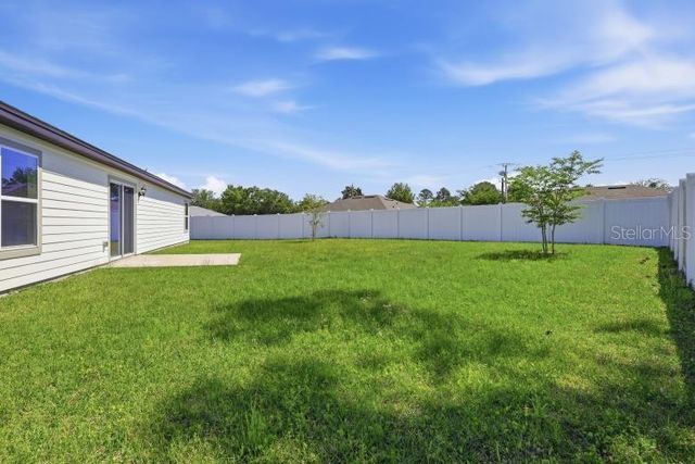80 Princeton Ln, Palm Coast, FL 32164
