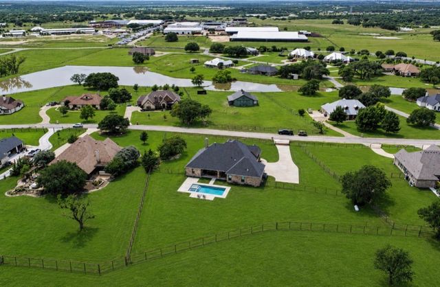 115 Trace Drive, Weatherford, TX 76087