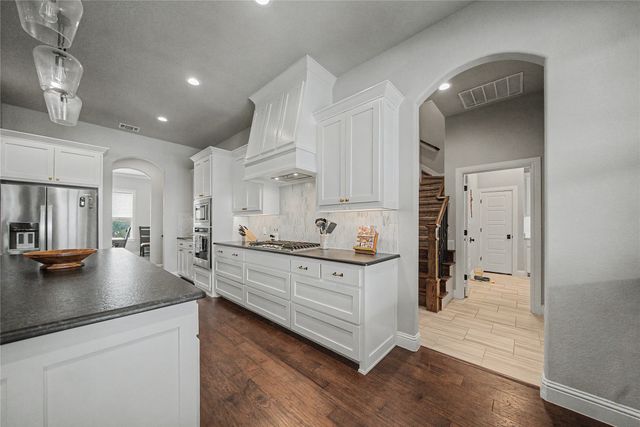 115 Trace Drive, Weatherford, TX 76087
