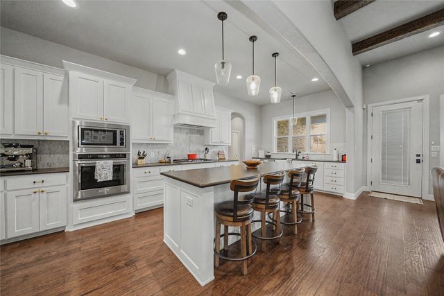 115 Trace Drive, Weatherford, TX 76087
