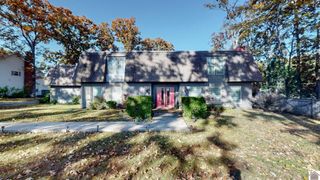 2115 Gatesborough Circle, Murray, KY 42071