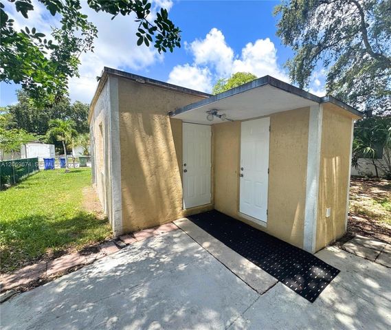 730 NW 15th Terrace, Fort Lauderdale, FL 33311
