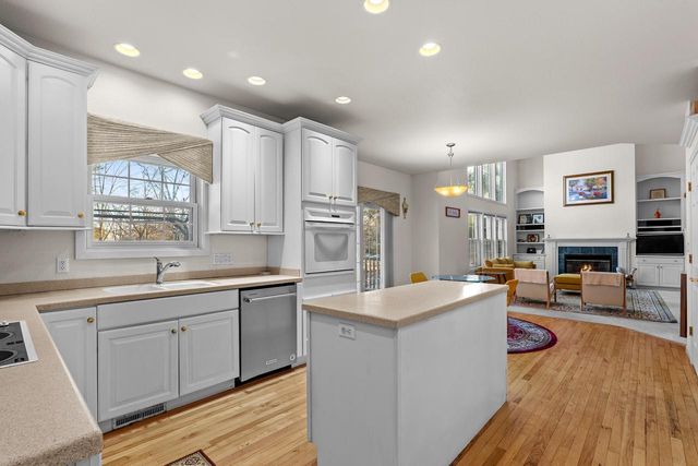 3205 Limerick LANE, Sheboygan, WI 53083